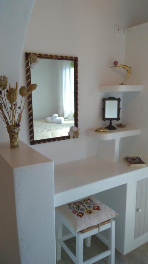 Milos By The Sea - Eco House Plaka  المظهر الخارجي الصورة